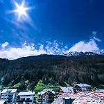 Monte Rosa Apartment