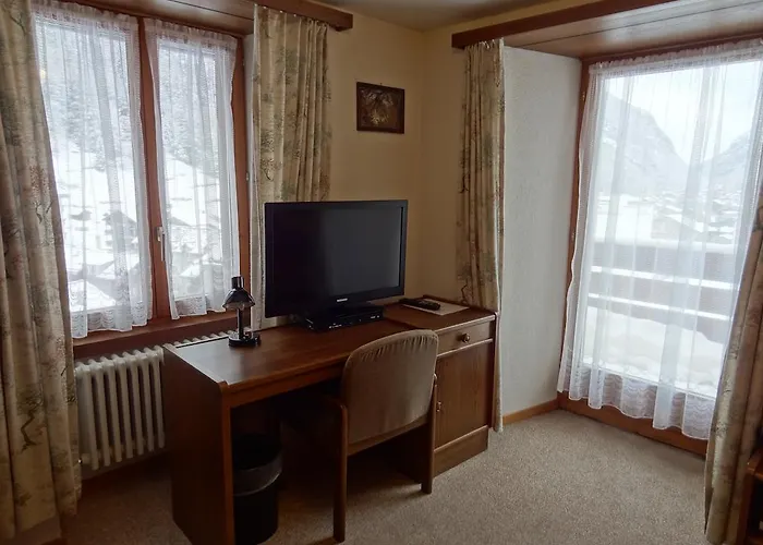 アパート Monte Rosa ザース・グルント