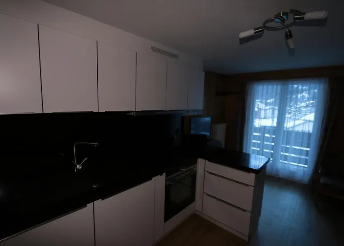 Monte Rosa アパート ザース・グルント