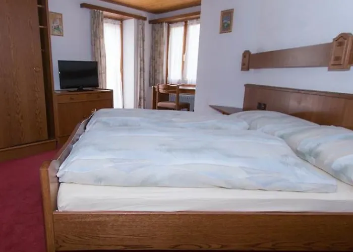 アパート Monte Rosa ザース・グルント